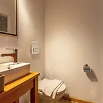 Nest Gunay Каш