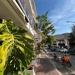 Hotel Nest Gunay *